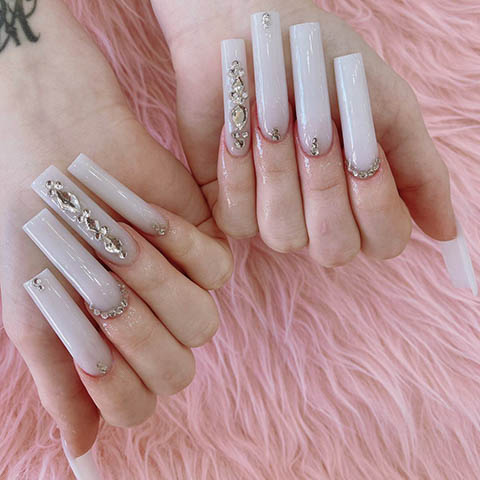 nails extension Nottingham
